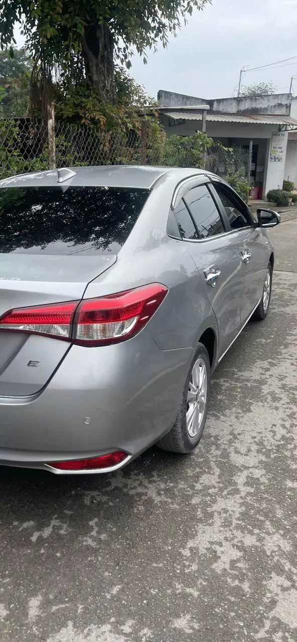 Bán Toyota Vios 1.5E 2018, Màu bạc , 68000km , Giá 295 triệu-2