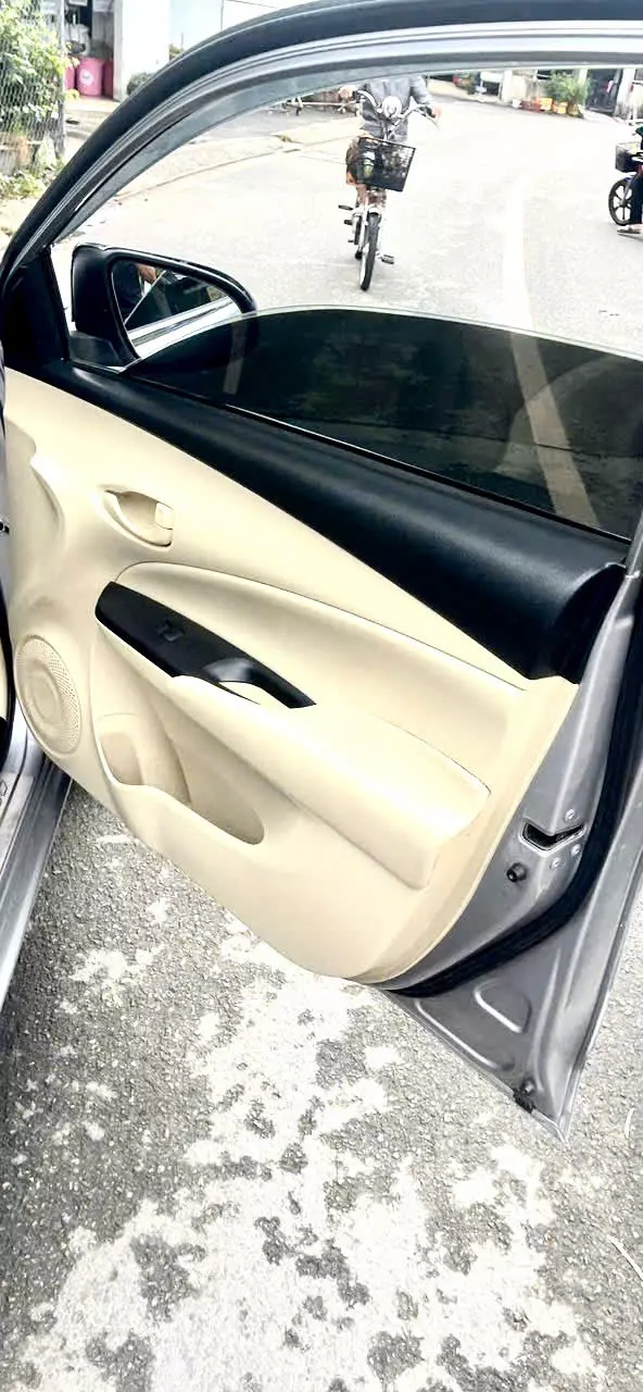 Bán Toyota Vios 1.5E 2018, Màu bạc , 68000km , Giá 295 triệu-4