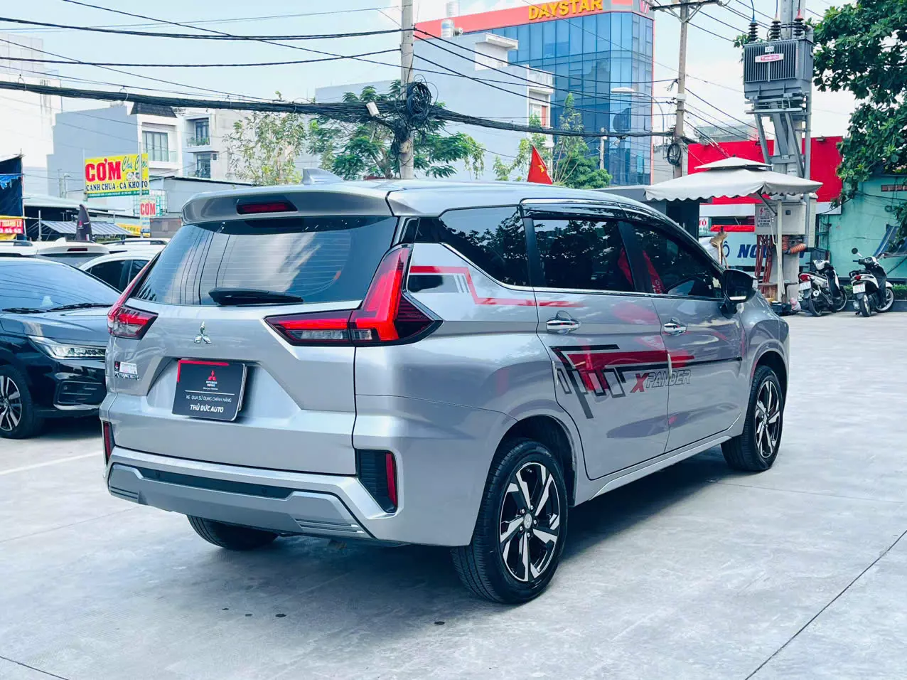 MITSUBISHI THỦ ĐỨC UCAR - Trung Tâm Xe Cũ hiện Đại nhất Miền Nam - đang có nhiều xe rất lướt, đẹp chính hãng. -2