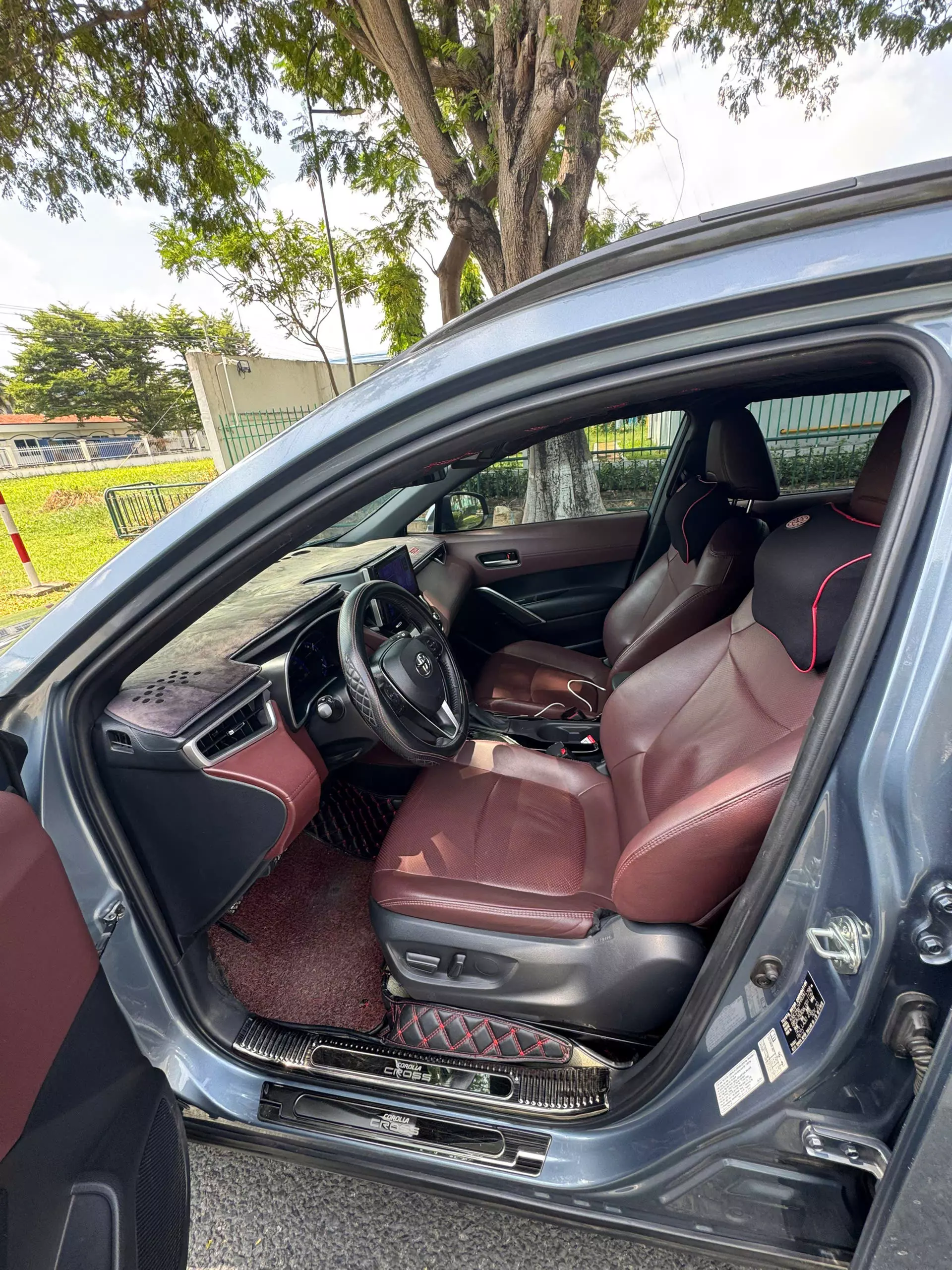 CẦN BÁN XE  TOYOTA CROSS HYBRID HV -4