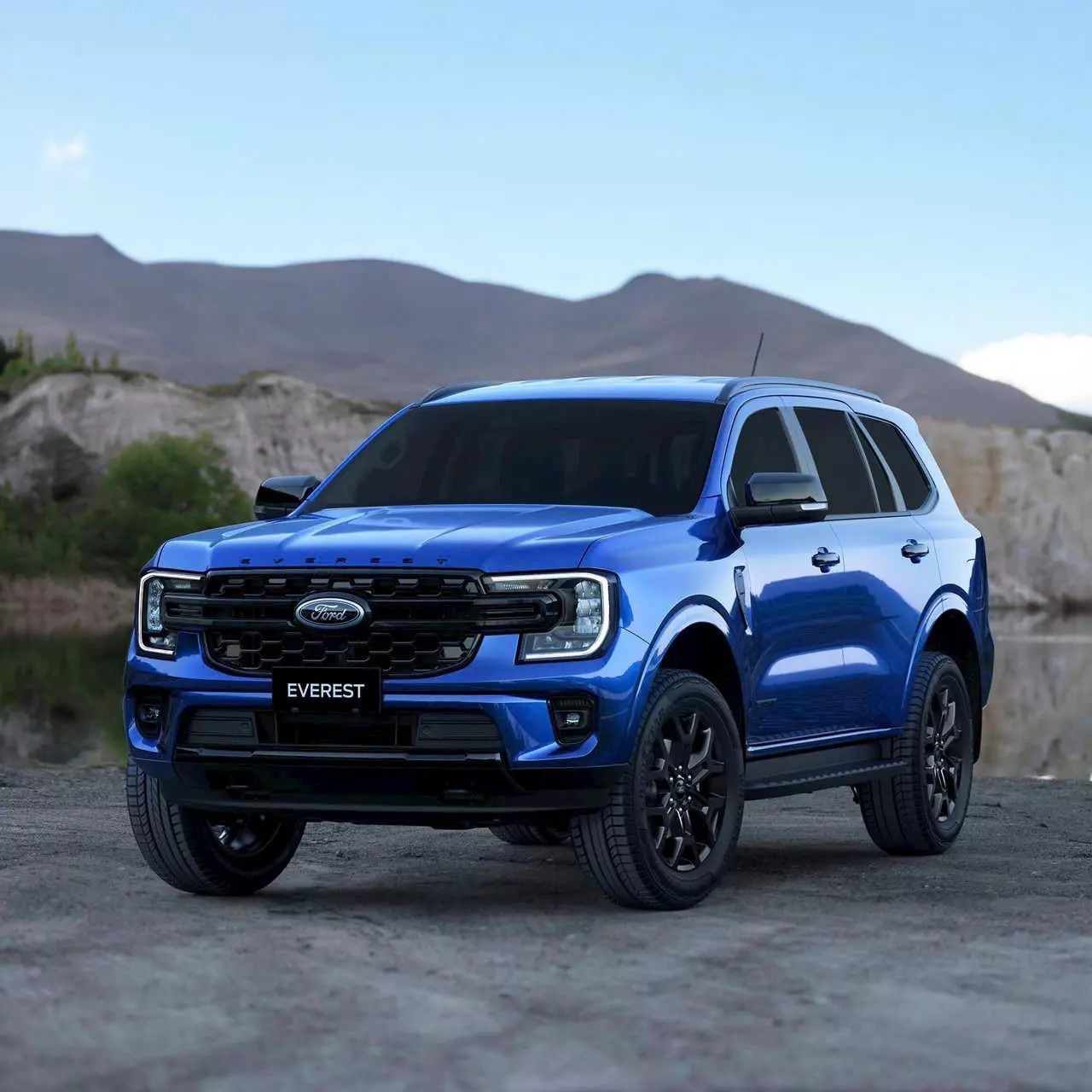BÁO GIÁ XE FORD THÁNG 4/2025 Sẵn xe - Đủ màu - Giao xe ngay - Chính sách tốt-1