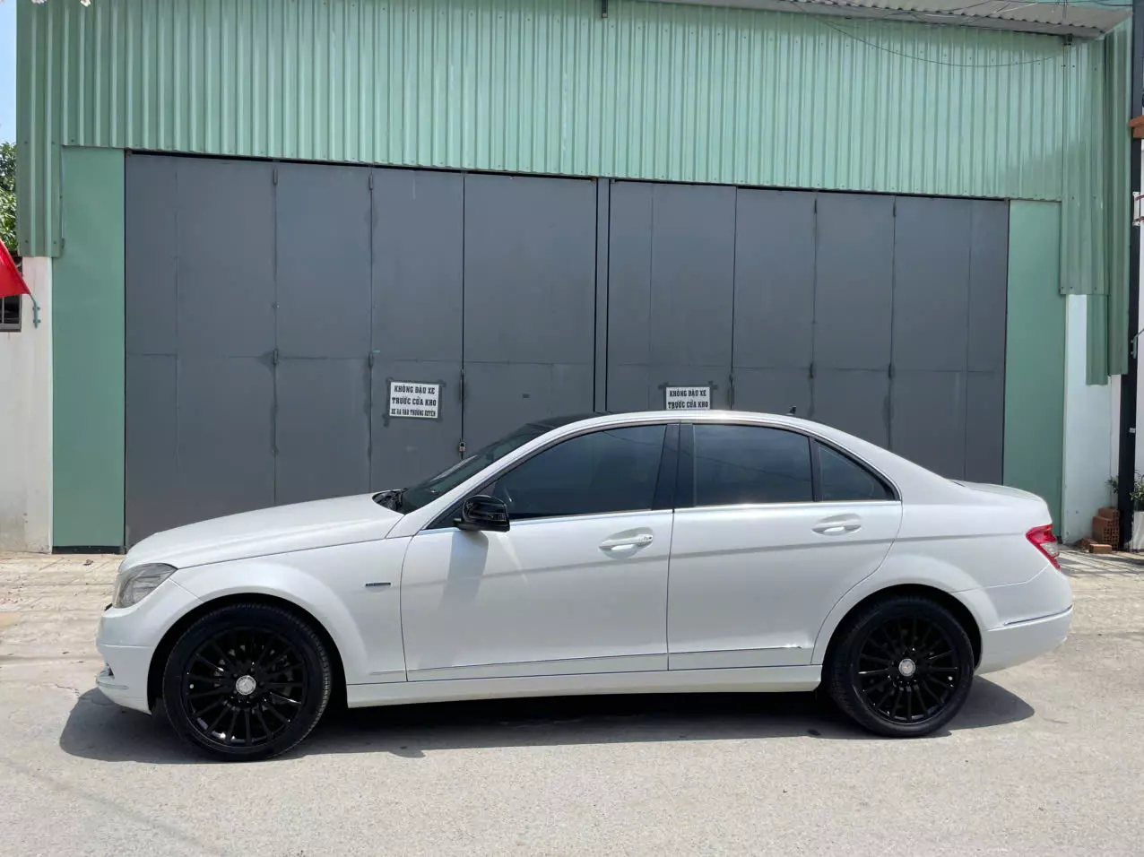 Chính chủ bán xe Mercedes C250 sx 2010 -1