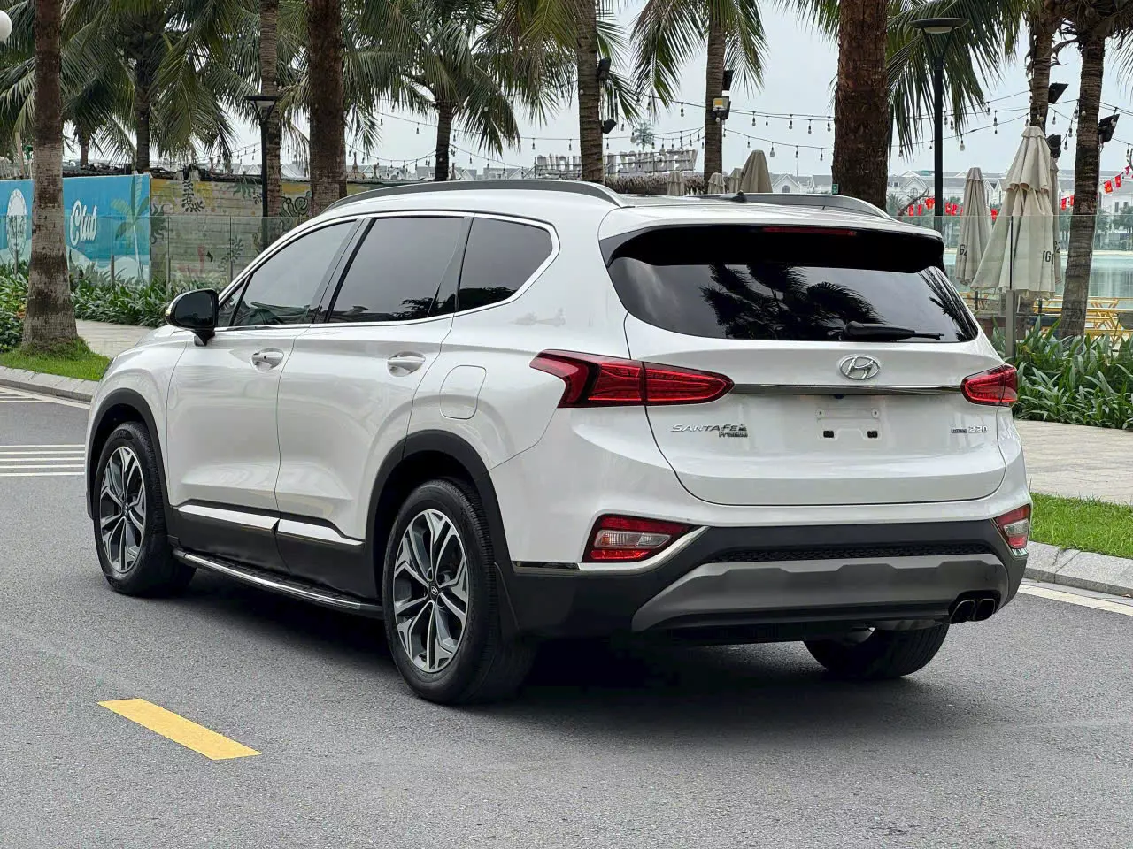 Hyundai SantaFe 2.2 Premium – Sản xuất 2020-8