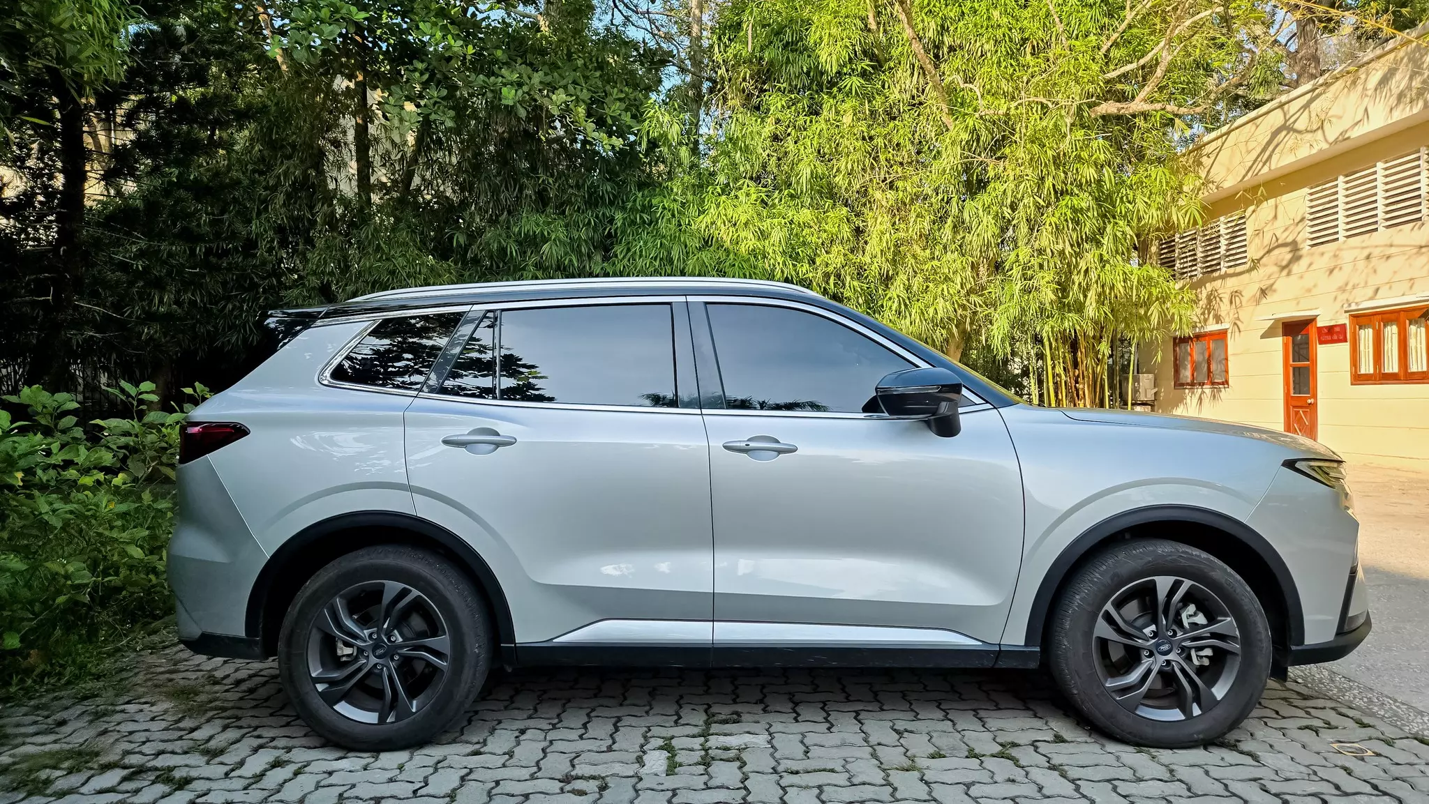 ĐỨT RUỘT RA ĐI FORD TERRITORY TREND 2023 THEO CHỦ MỚI CHƠI LỄ-1