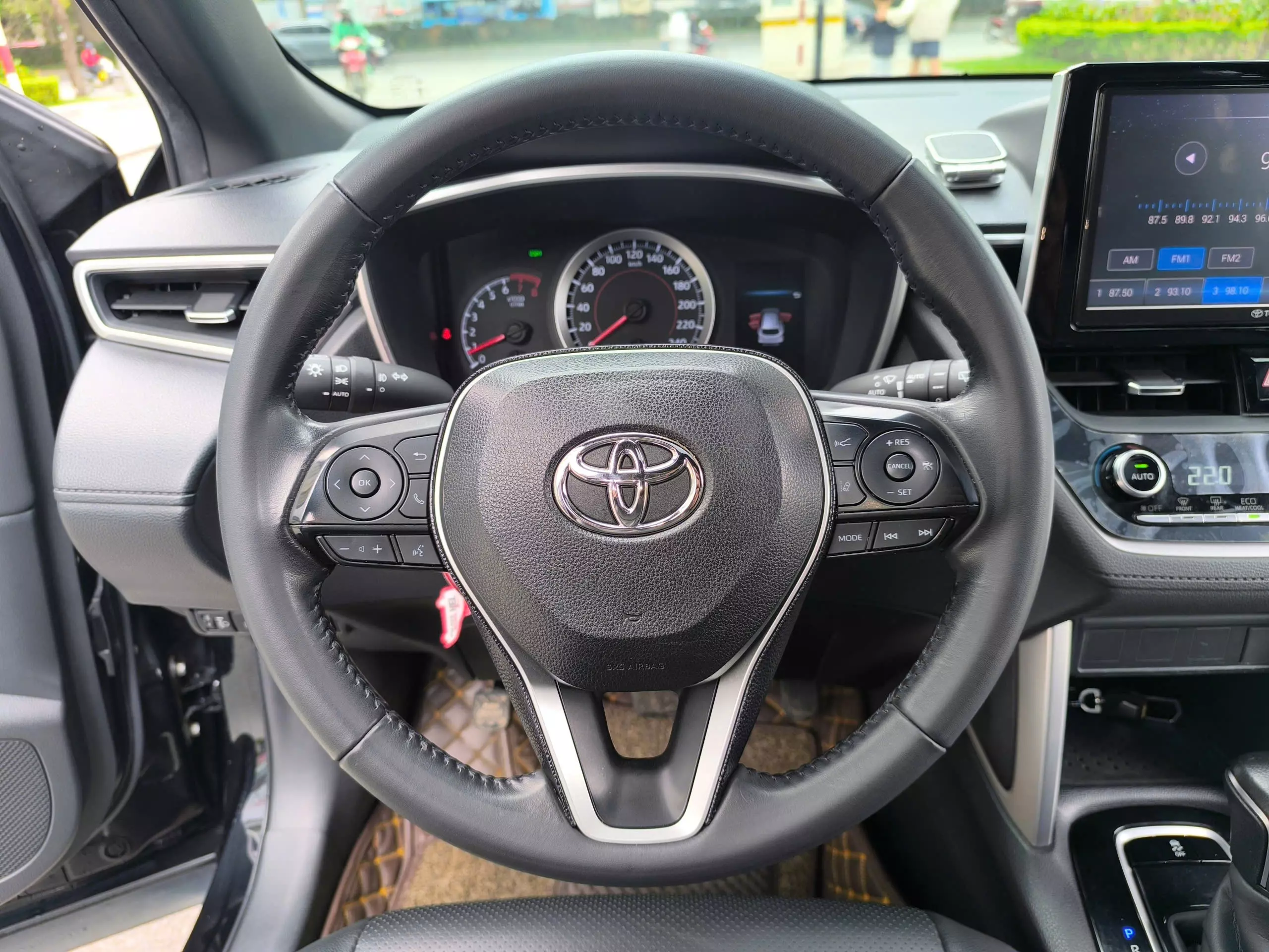 Chính Chủ Cần Bán Xe Toyota Cross 2020 Bản V-6