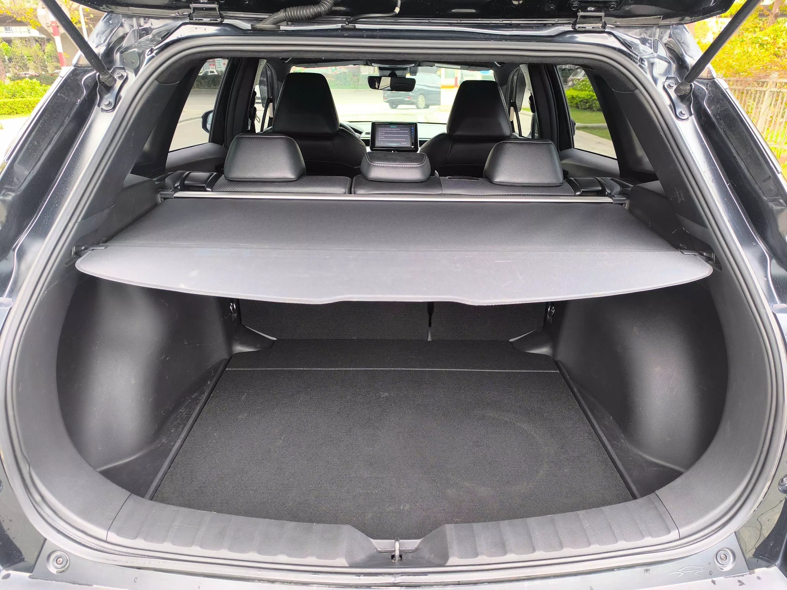 Chính Chủ Cần Bán Xe Toyota Cross 2020 Bản V-9