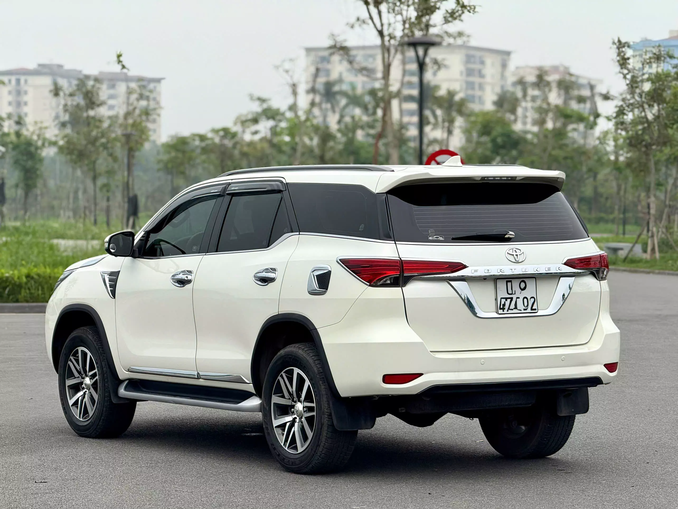Toyota Fortuner 2.7V 4x4 AT  2017 ( 2 Cầu)-4
