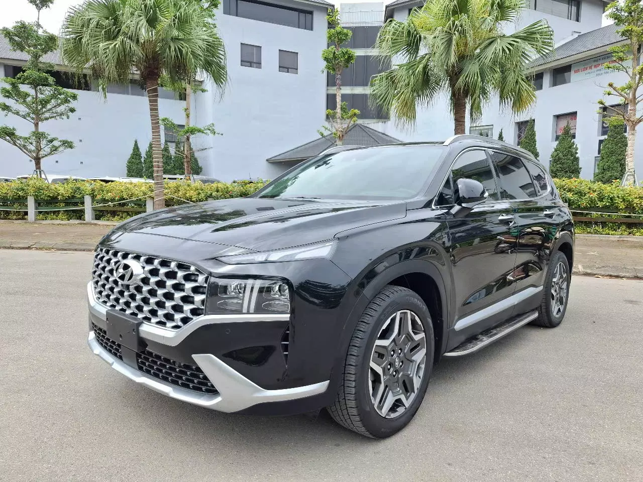 Chính chủ bán Santafe Premium 2.5L HTRAC, sản xuất 2022 màu đen, đăng ký tên cá nhân-9