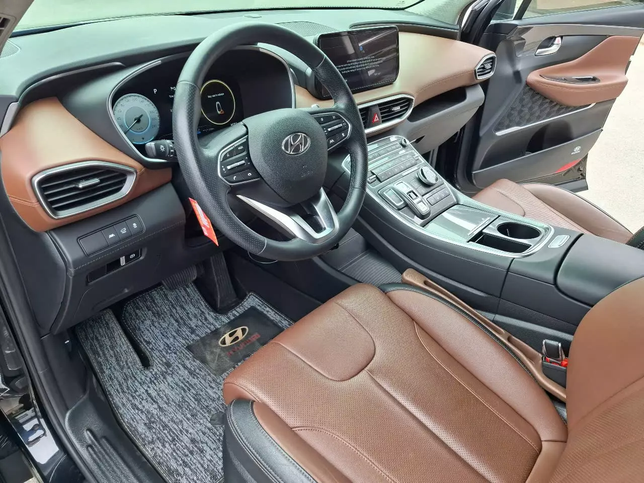 Chính chủ bán Santafe Premium 2.5L HTRAC, sản xuất 2022 màu đen, đăng ký tên cá nhân-7