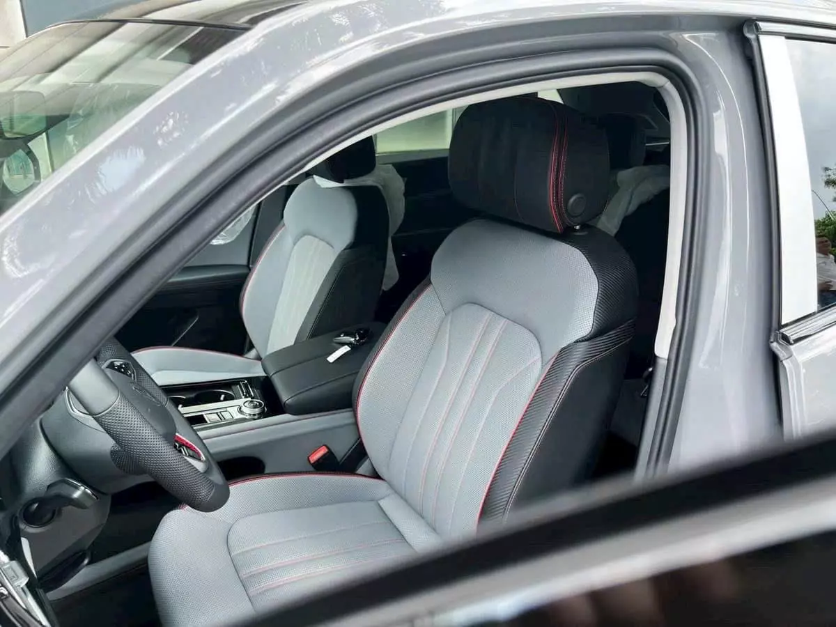 CẦN BÁN XE 5 CHỖ Volkswagen Teramont X-2