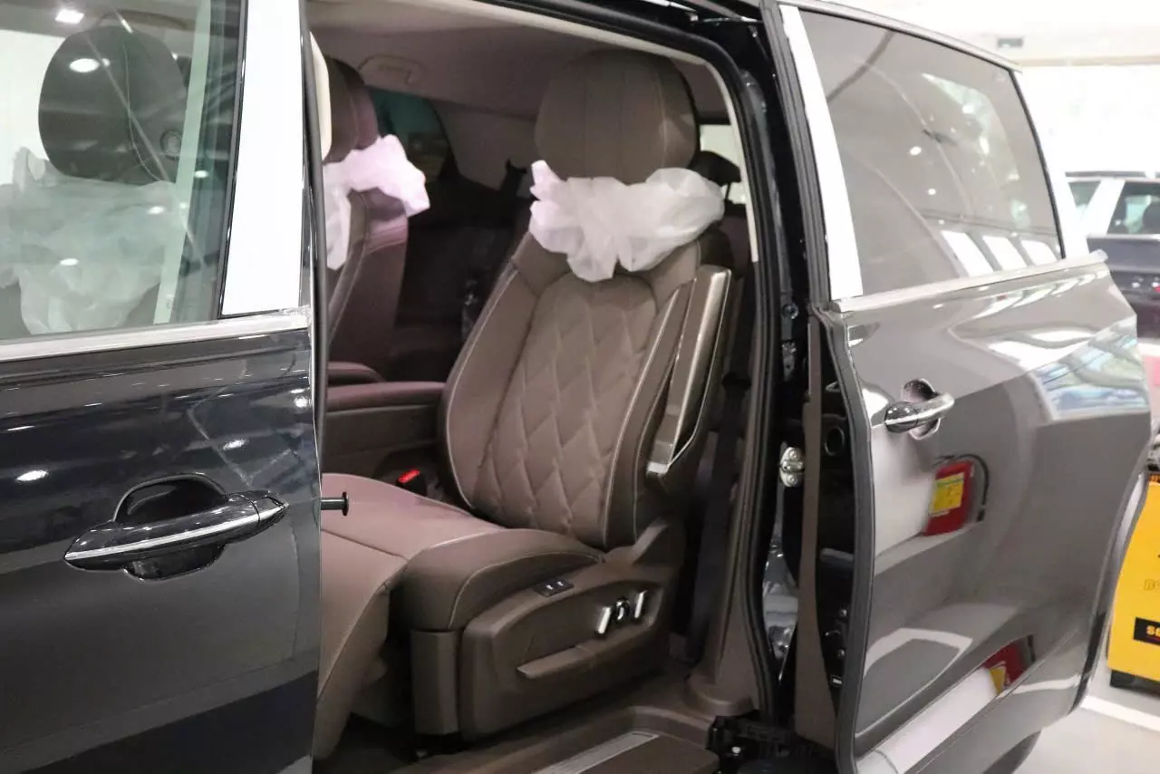 CẦN BÁN XE Volkswagen Vilorant Luxury-1