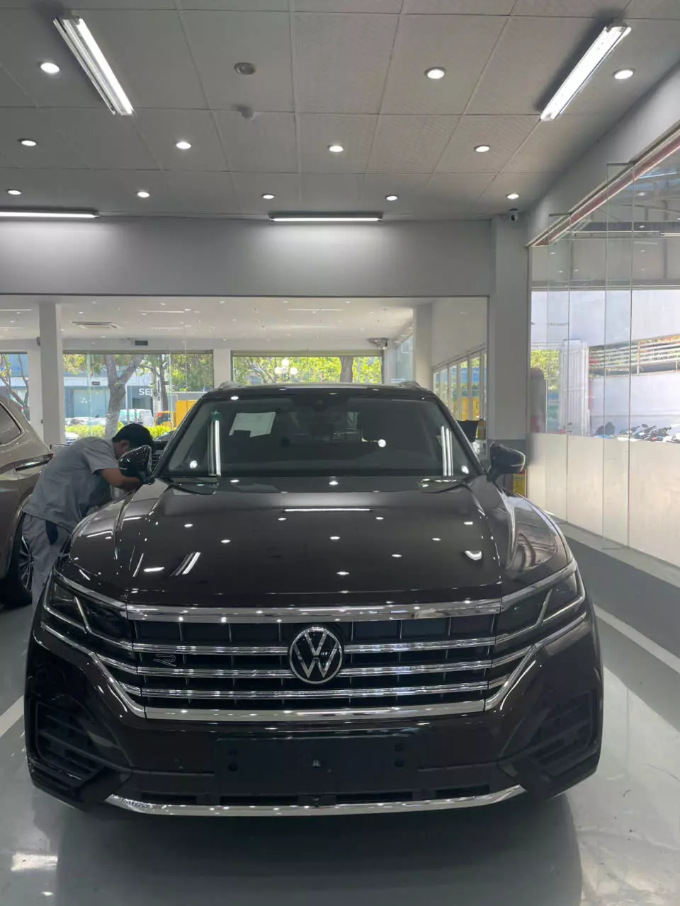 CẦN BÁN XE Volkswagen Touareg-0