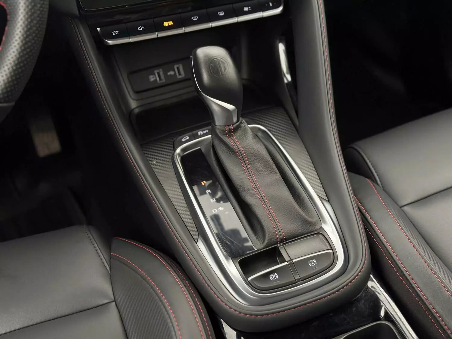 SUV ANH CHỊ MÌNH ƠI – LĂN BÁNH TỈNH CHỈ TỪ 5XX TRIỆU-4