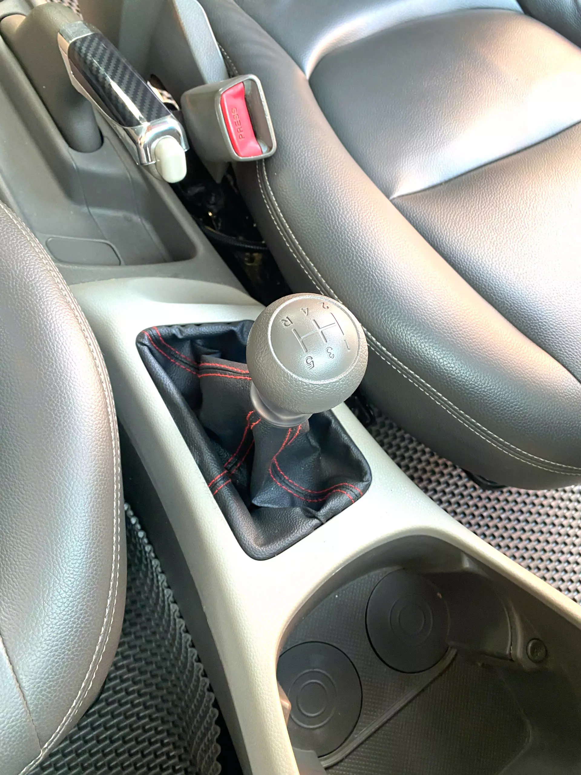 gđ cần bán xe kia moning 2015 chính chủ tên-1