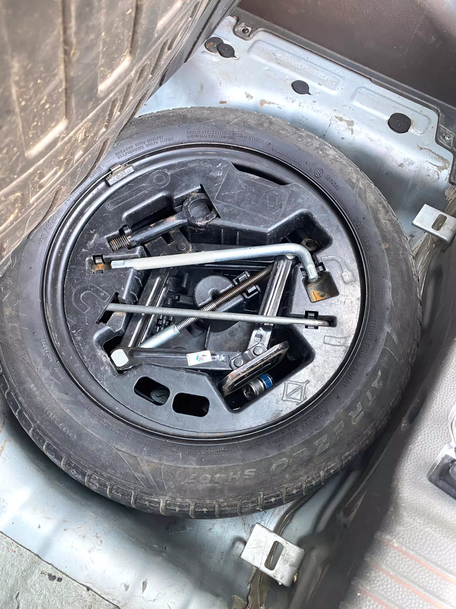 gđ cần bán xe kia moning 2015 chính chủ tên-2