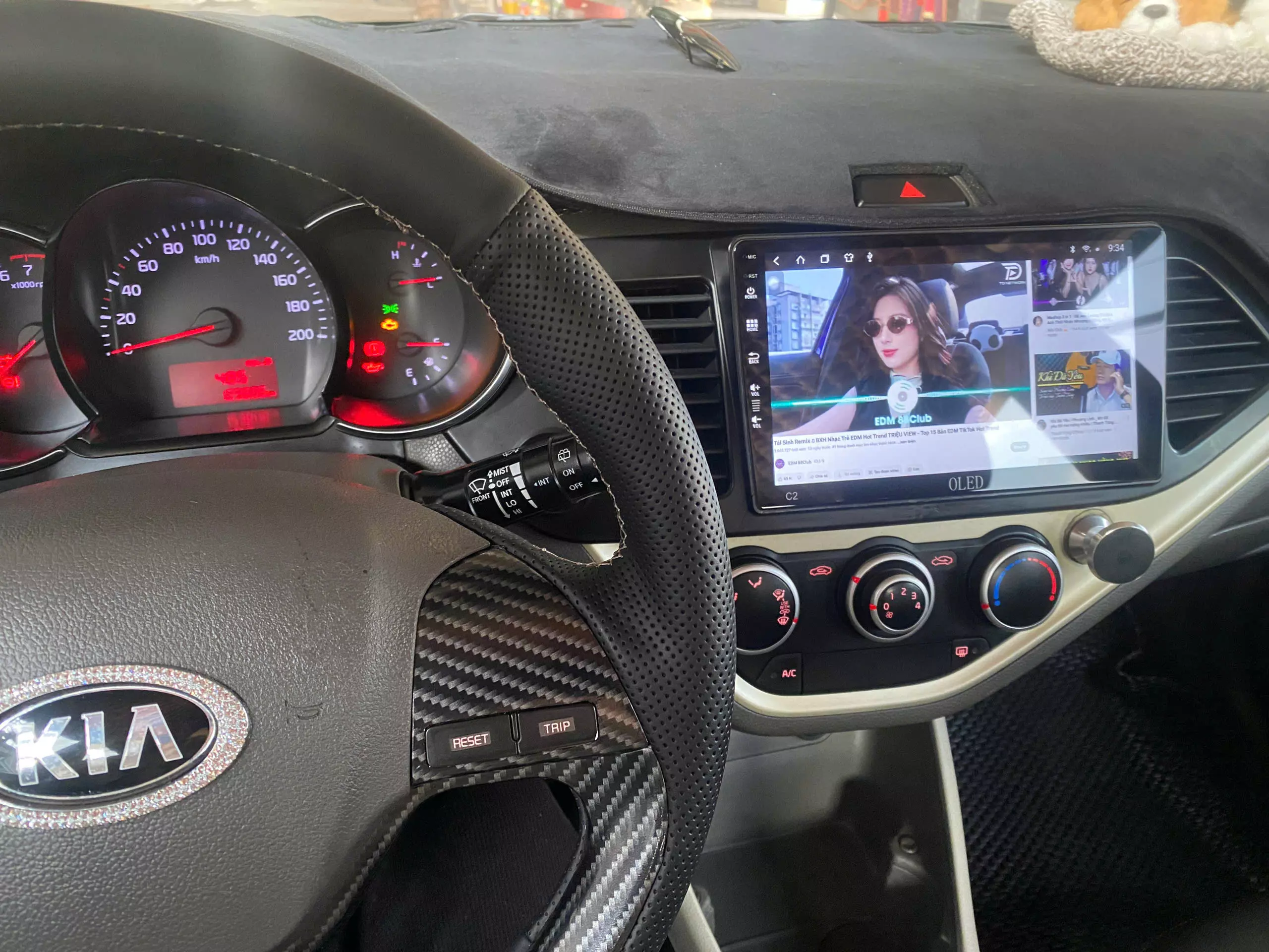 gđ cần bán xe kia moning 2015 chính chủ tên-3