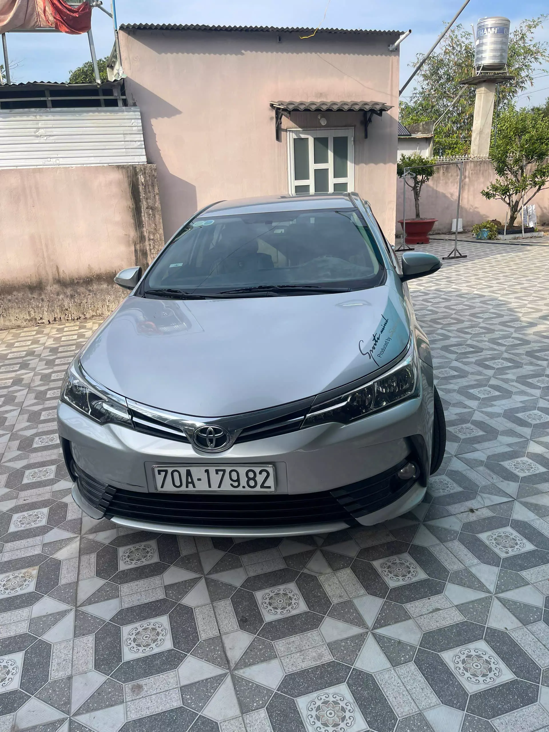 Chính chủ bán xe TOYOTA COROLLA 1.8E sản xuất năm 2018-1