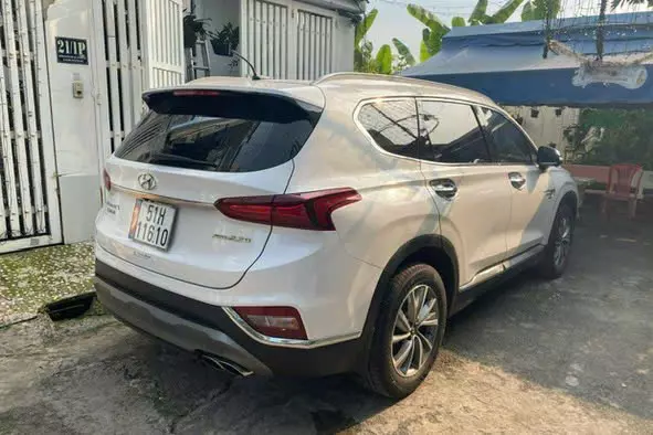 Hyundai Santa Fe 2019 2.2L AT 2WD - 10000 km- 900 triệu -1