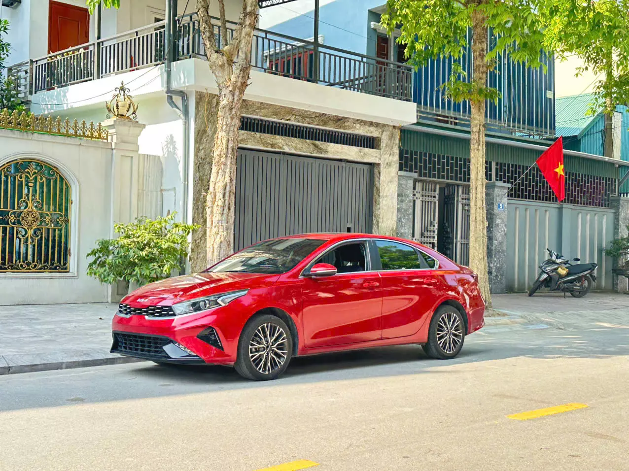 CẦN BÁN XE  KIA K3 BẢN 1.6 LUXURY SẢN XUẤT NĂM 2022-0