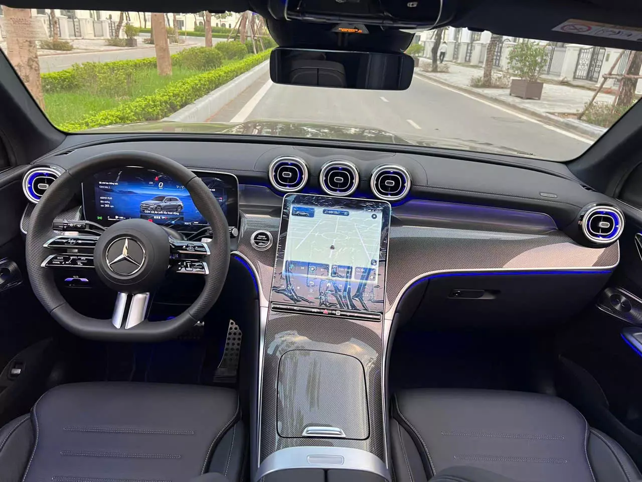 Mercedes GLC300 All New sx 2023-1