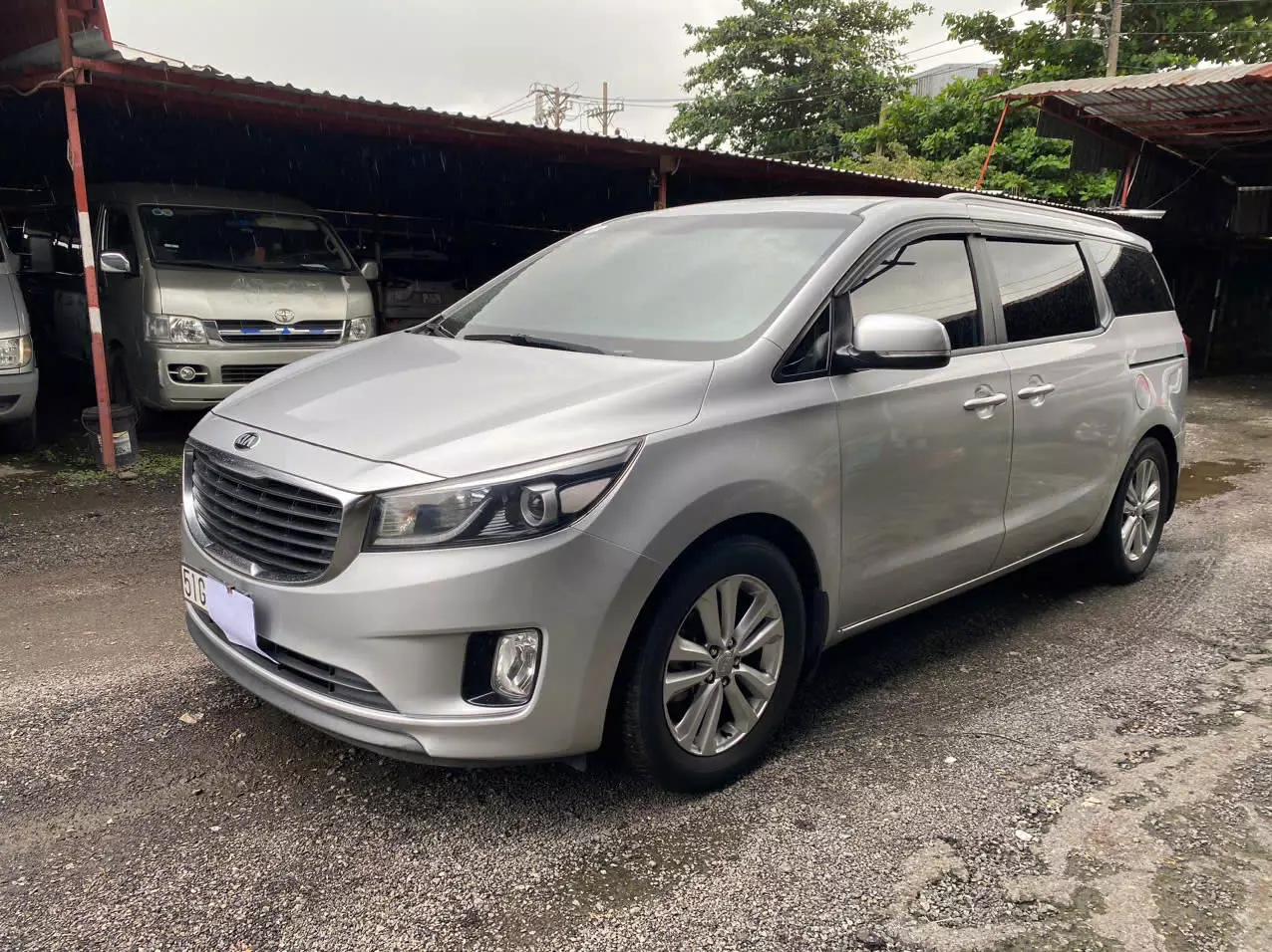 Cần Bán Xe  Kia Sedona 3.3 Sản Xuất Năm  2015 -0