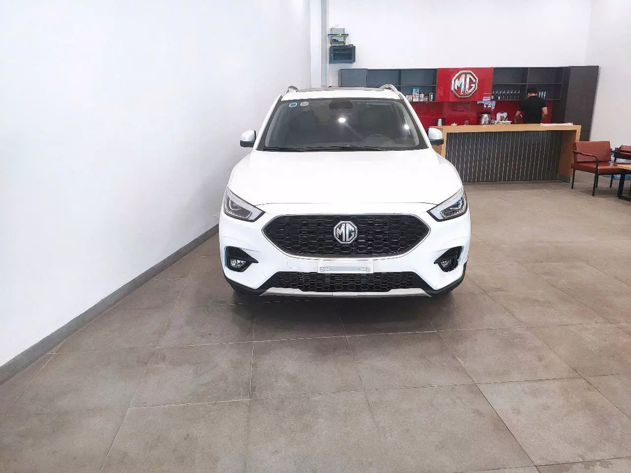 Chính chủ bán xe MG ZS Lux sx 2023 màu trắng-1