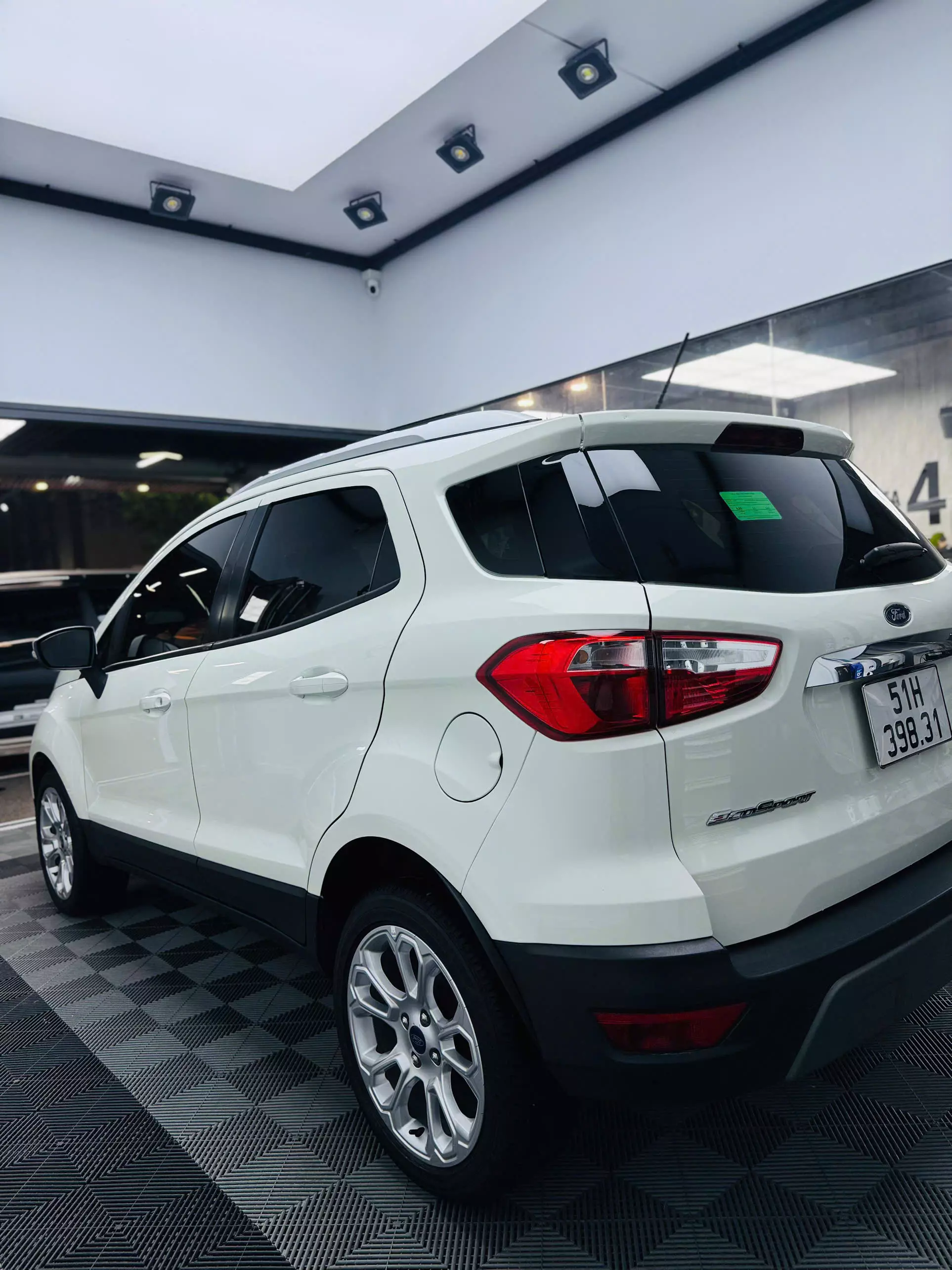 EcoSport Titanium 1.5 AT 2020-4