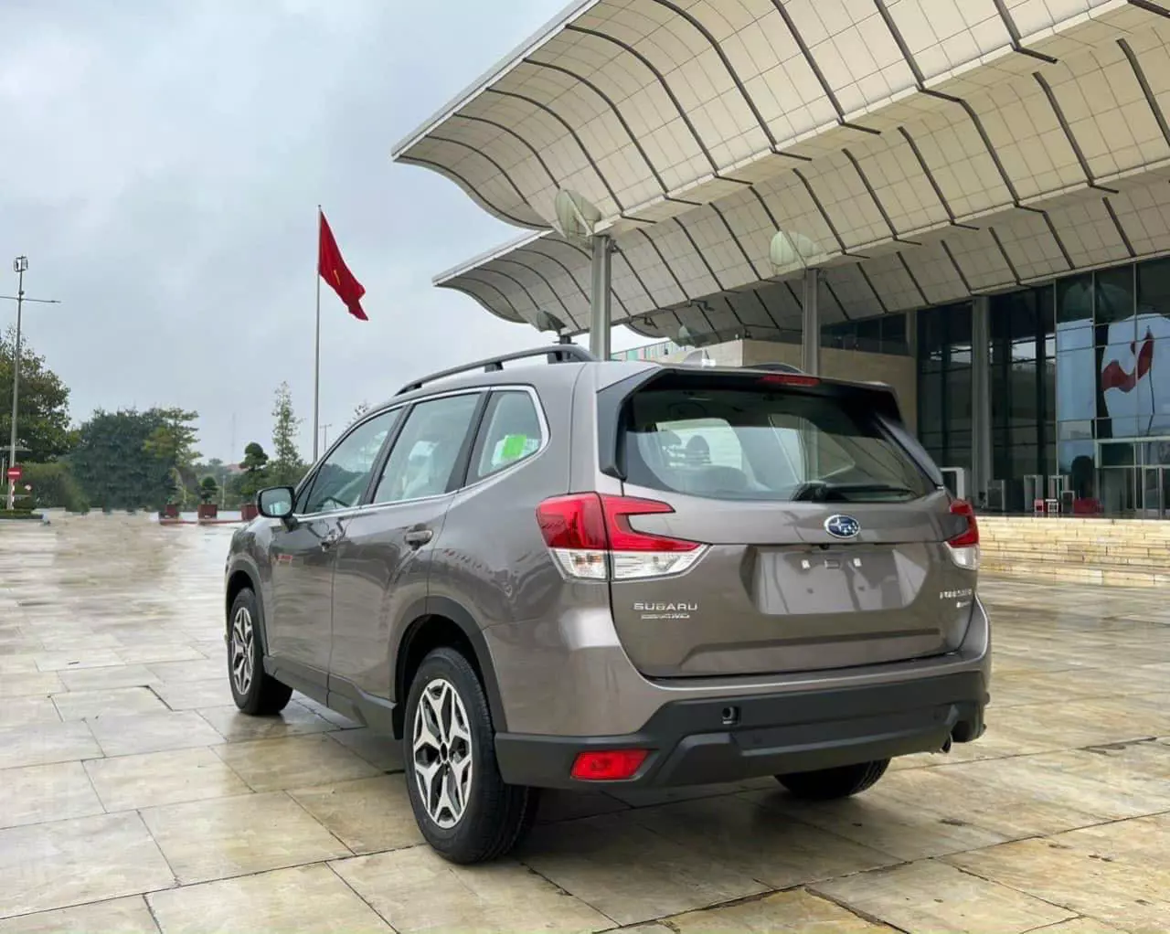 Chính chủ bán xe Subaru forester 2.0 LI ,Đăng ký 06/2023 -3