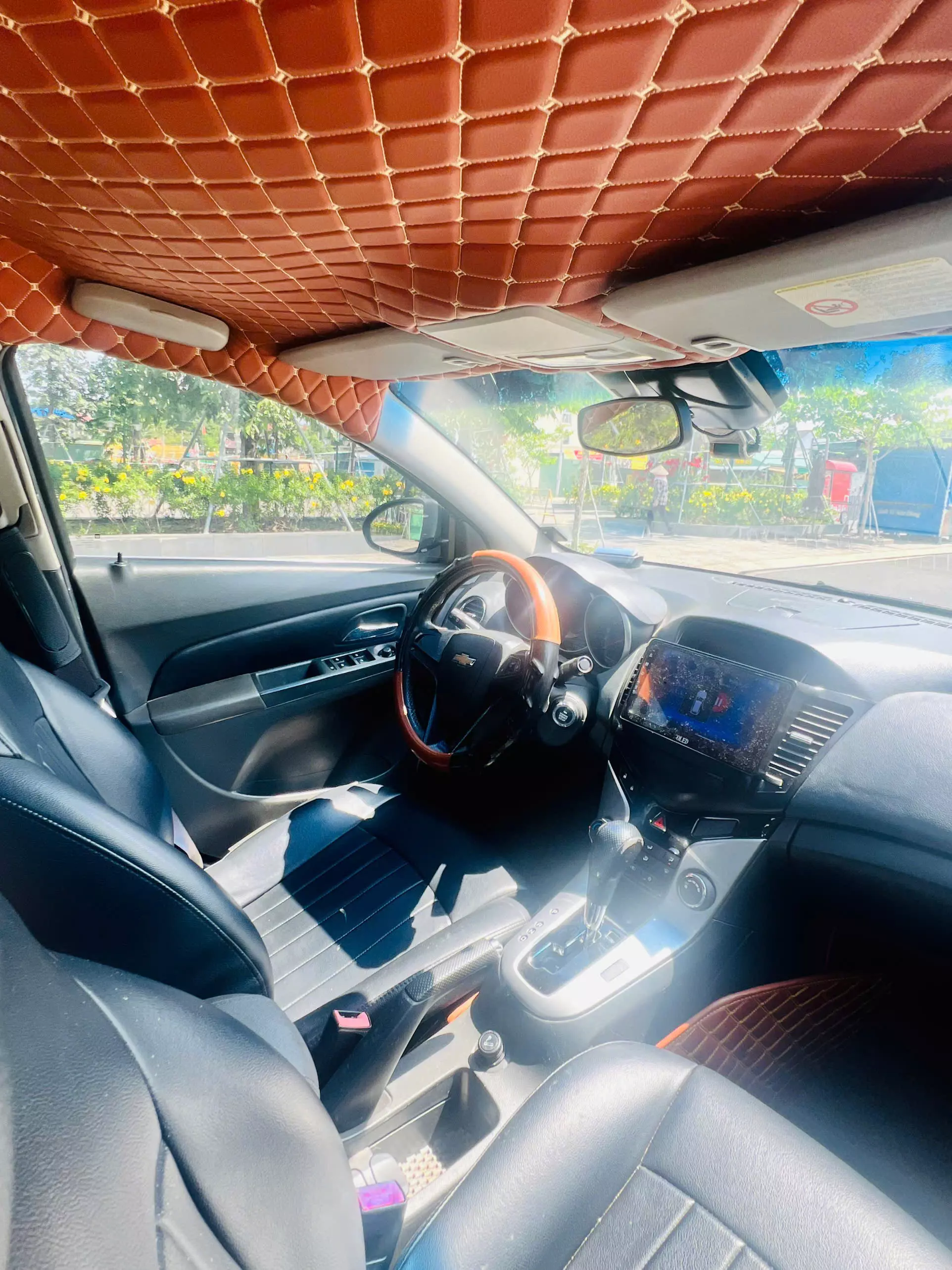 Cần bán xe 4 chỗ đẹp-9