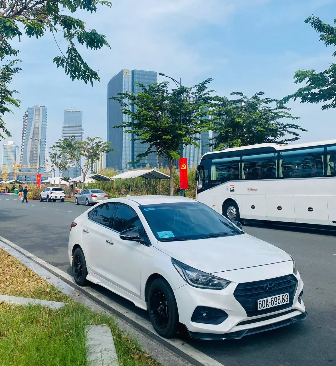 Chính chủ Cần bán xe 4 chỗ đẹp -0