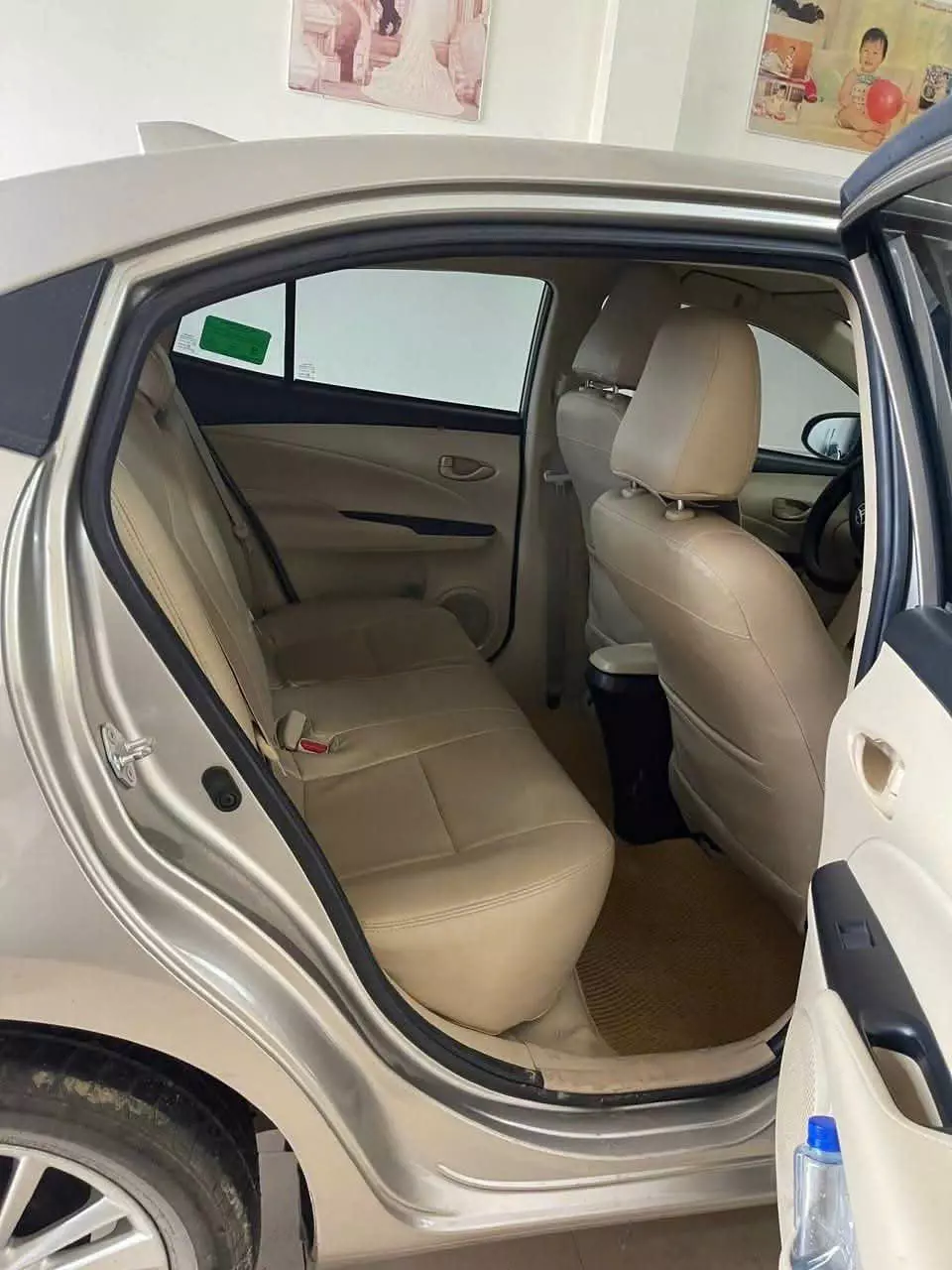 Gia đình cần bán xe Toyota vios -2