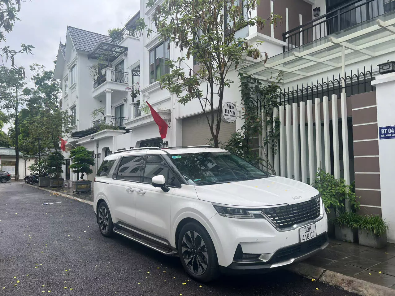 Chính chủ bán xe Kia Canival 2021 signature 2.2d máy dầu. -3