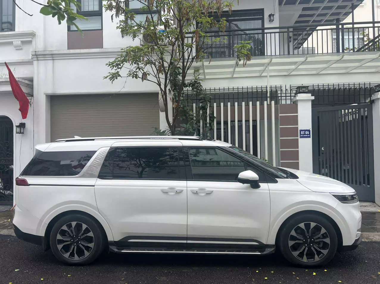 Chính chủ bán xe Kia Canival 2021 signature 2.2d máy dầu. -0