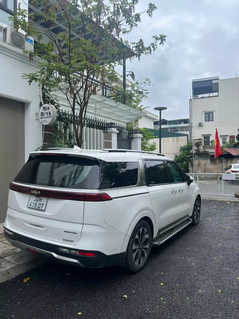 Chính chủ bán xe Kia Canival 2021 signature 2.2d máy dầu. -2