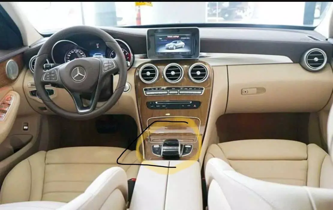  Mercerdes C250 đời 2016- phiên bản exclusive tư nhân gia đình cần bán ODO 66800-3