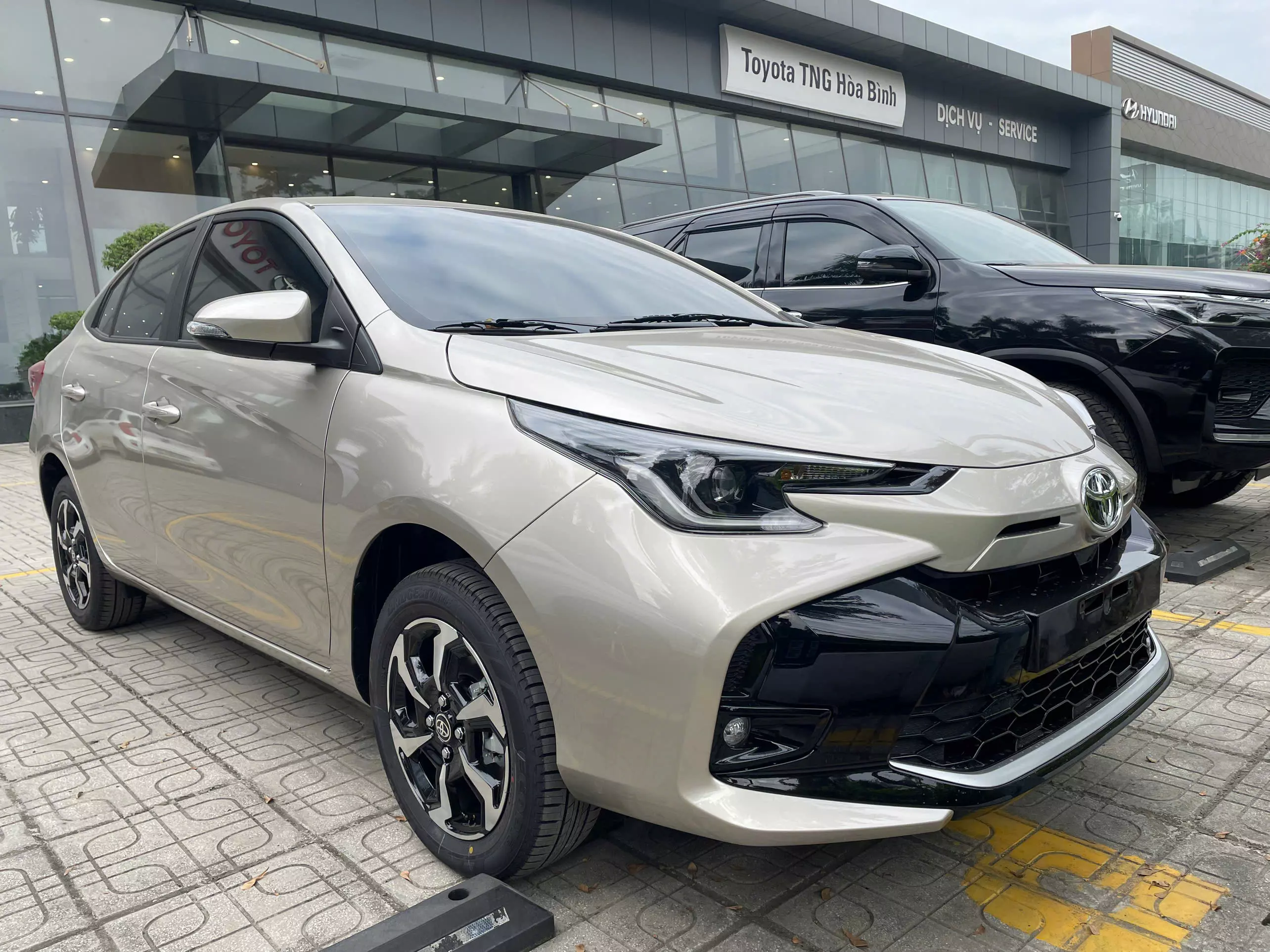 TOYOTA VIOS 2025 - GIAO NGAY TẠI TOYOTA TNG HÒA BÌNH-3