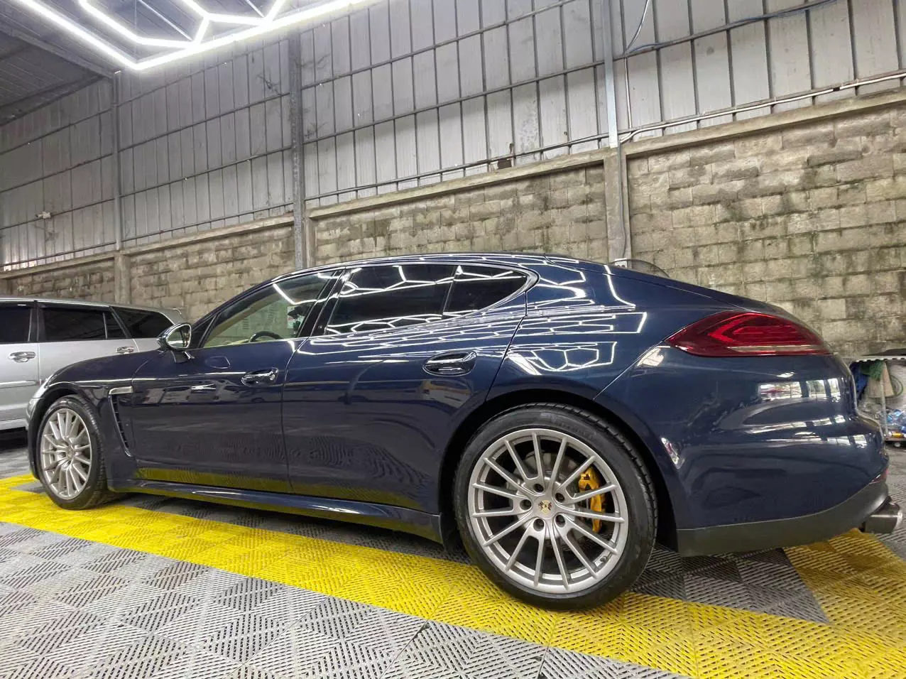 Chính chủ bán xe PORSCHE PANAMERA sản xuất năm 2013 nhập Đức-4