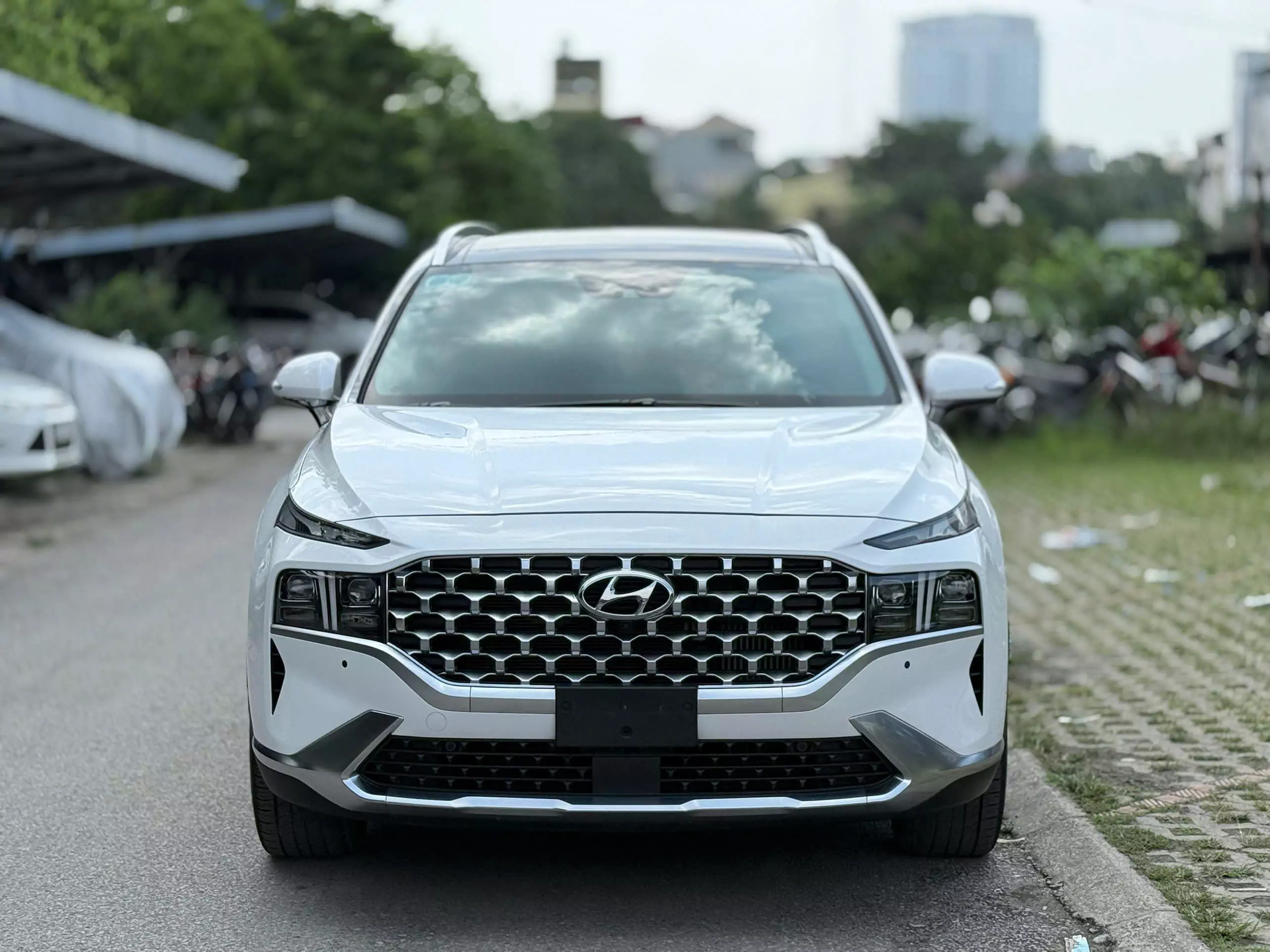 Hyundai SantaFe Cao cấp 2.2L HTRAC 2022 full dầu màu trắng. -5