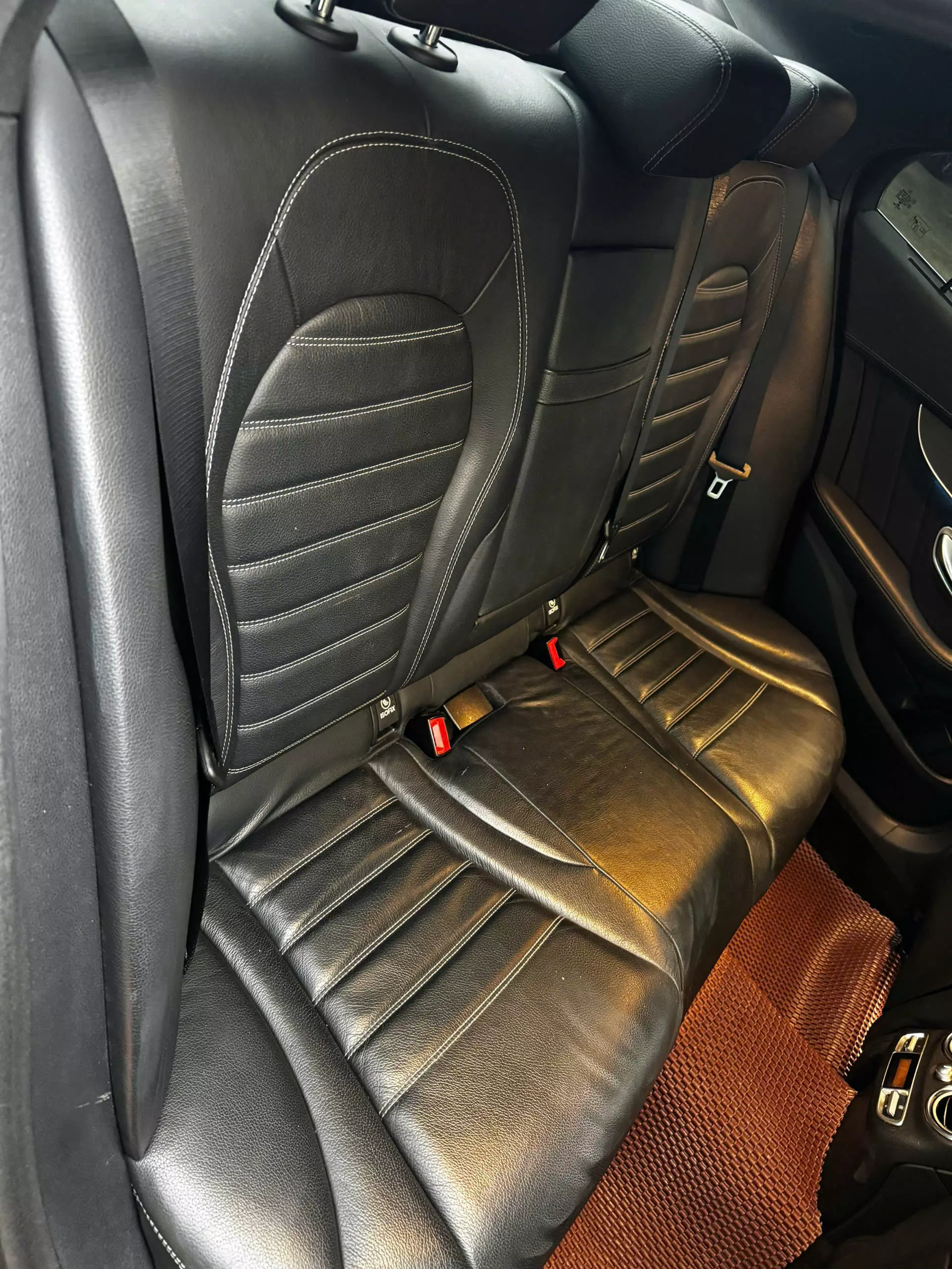 Cần Bán Xe Mercedes- Benz Sản Xuất Năm 2015 Tại Việt Nam-4