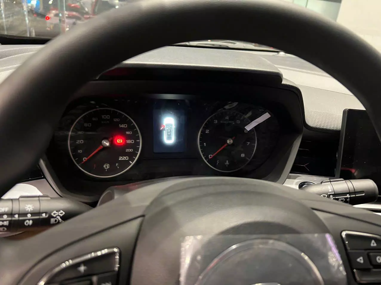 MG5 STD giá từ 428tr-3