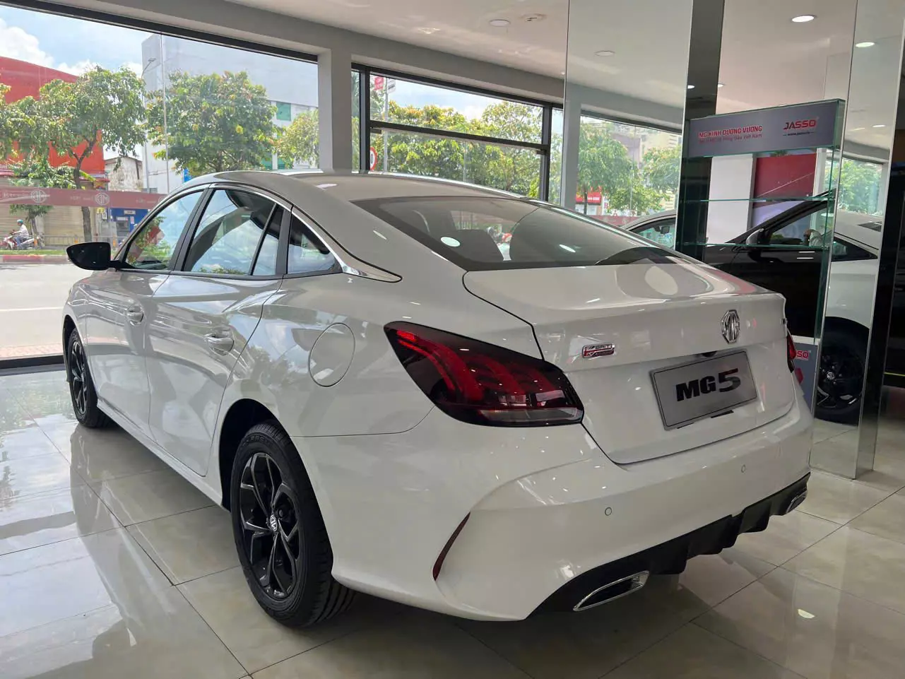 MG5 STD giá từ 428tr-2