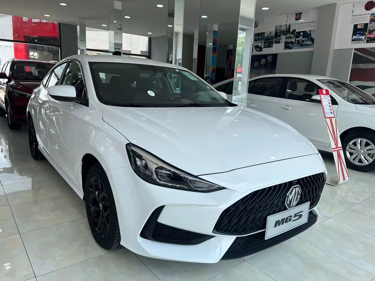 MG5 STD giá từ 428tr-8