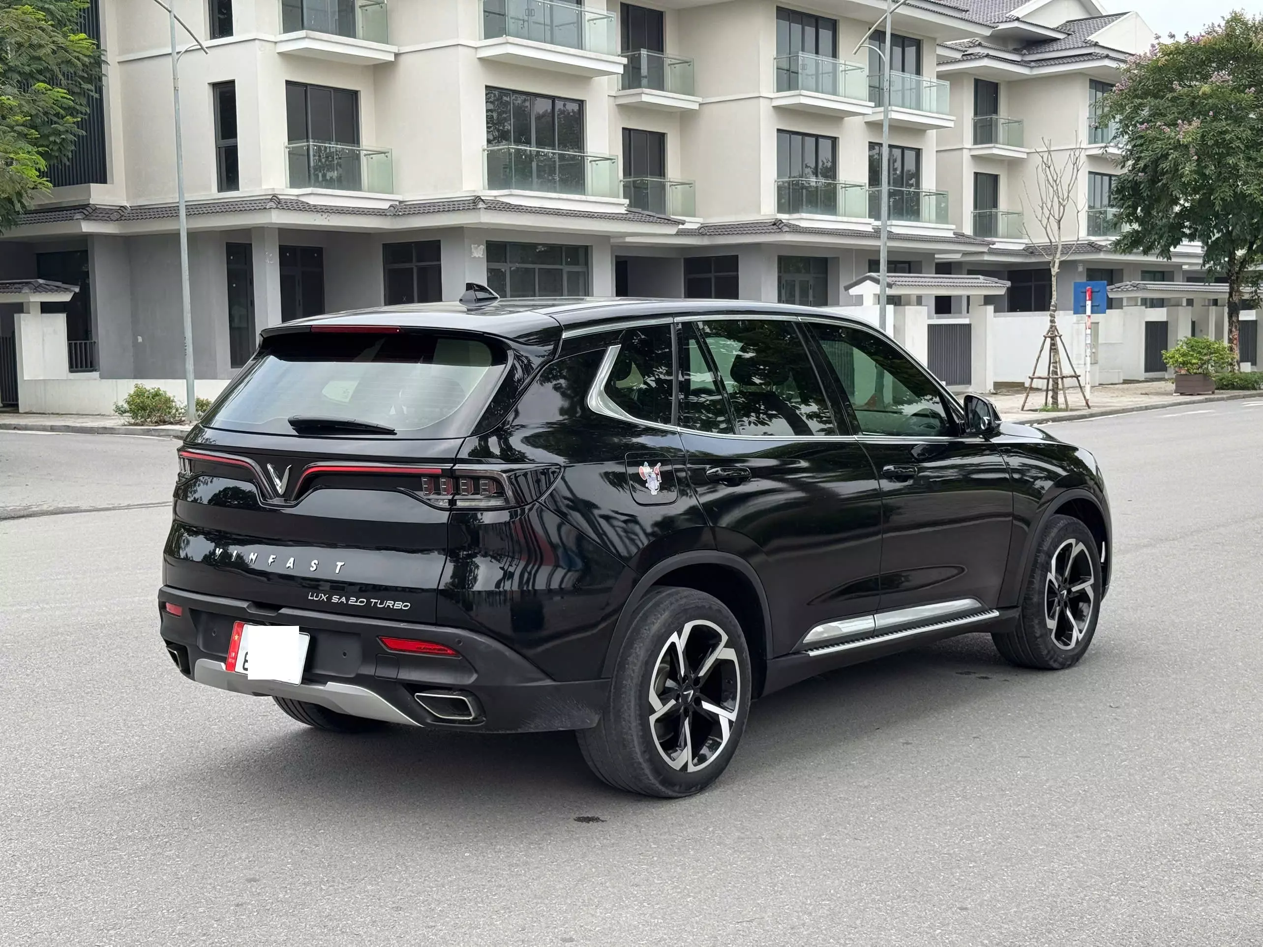 Chính chủ bán xe Lux SA 2020 Base-1