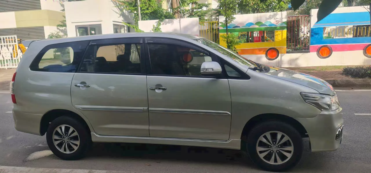 Cần bán innova sx 2015 bản E đủ.-5