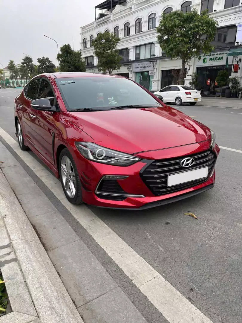 Cần bán Hyundai Elantra Sport 2018 – Chính chủ, xe gia đình-0