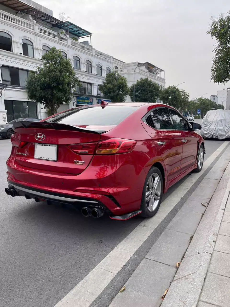 Cần bán Hyundai Elantra Sport 2018 – Chính chủ, xe gia đình-1