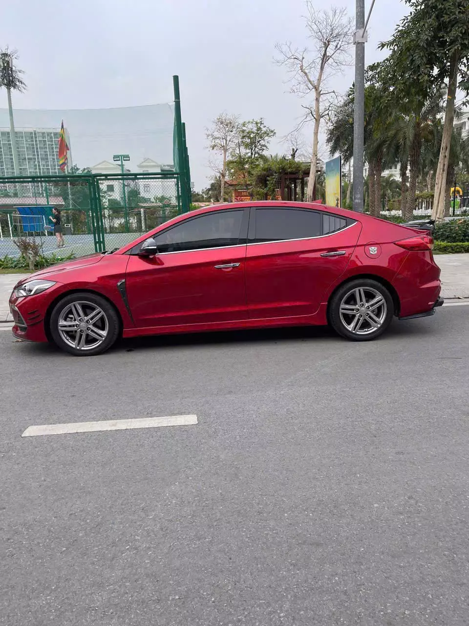 Cần bán Hyundai Elantra Sport 2018 – Chính chủ, xe gia đình-3