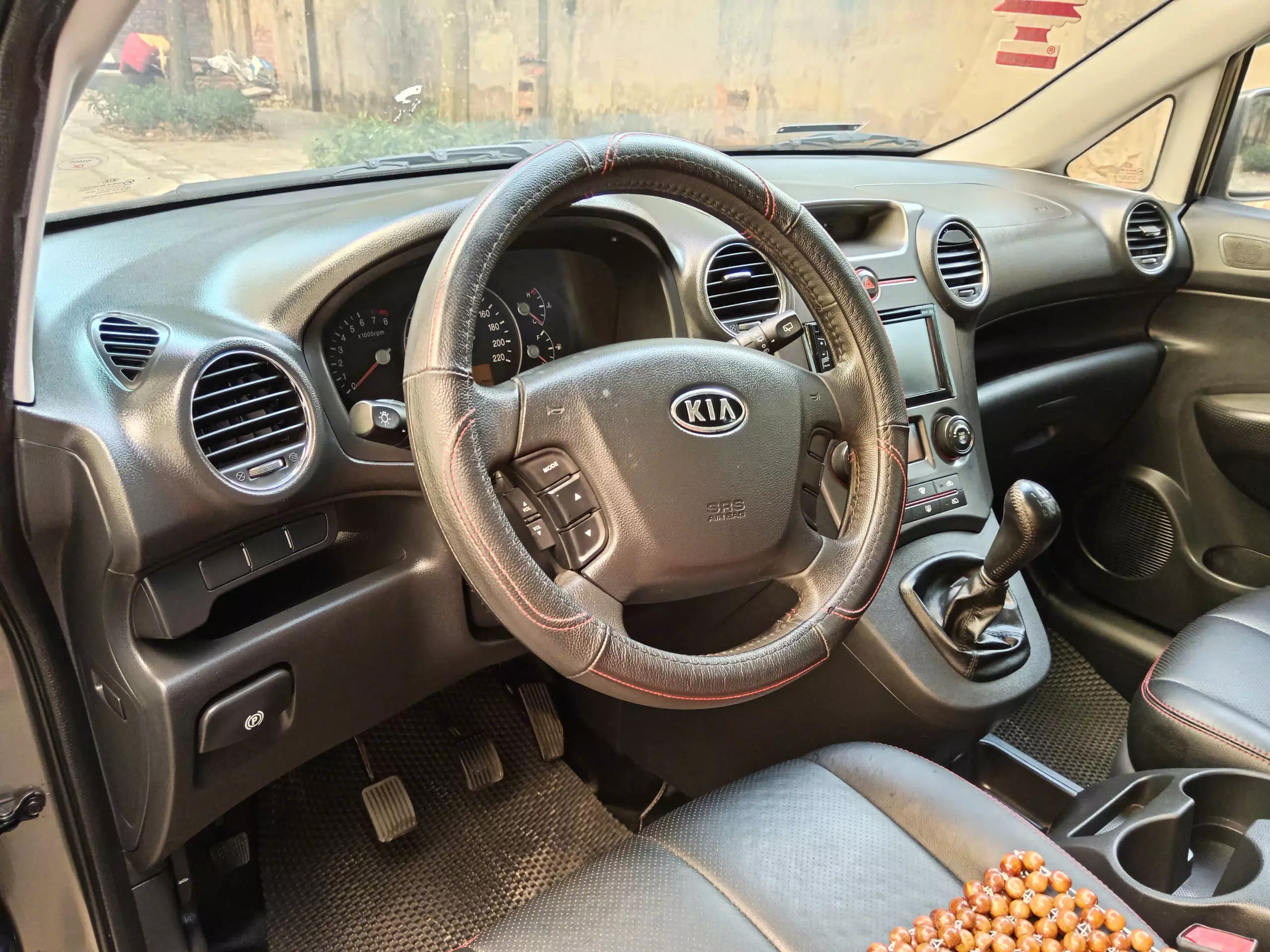 Chính chủ cần Bán xe 7 chỗ Kia carens 2012-6