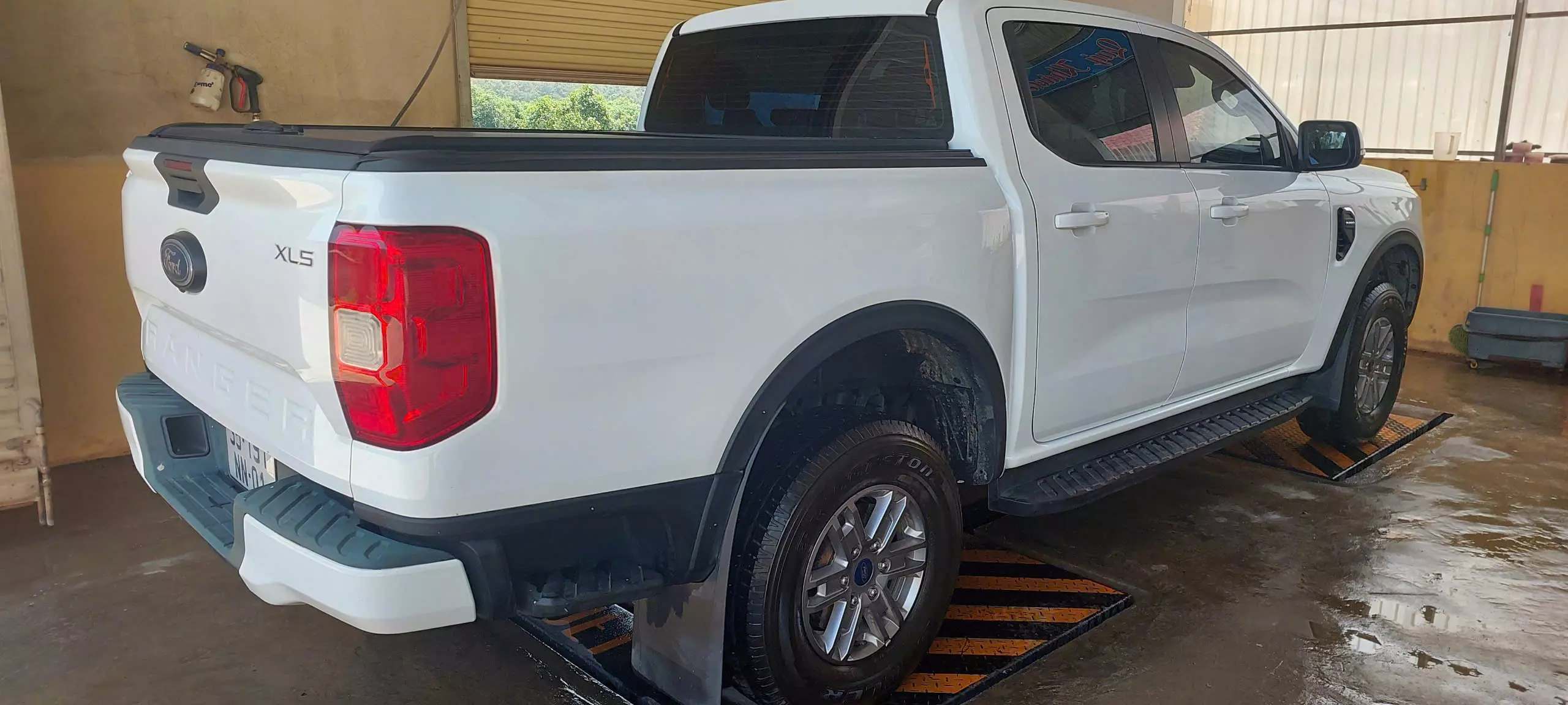 Cần bán gấp xe bán tải Ford Ranger xls bản 2022-5