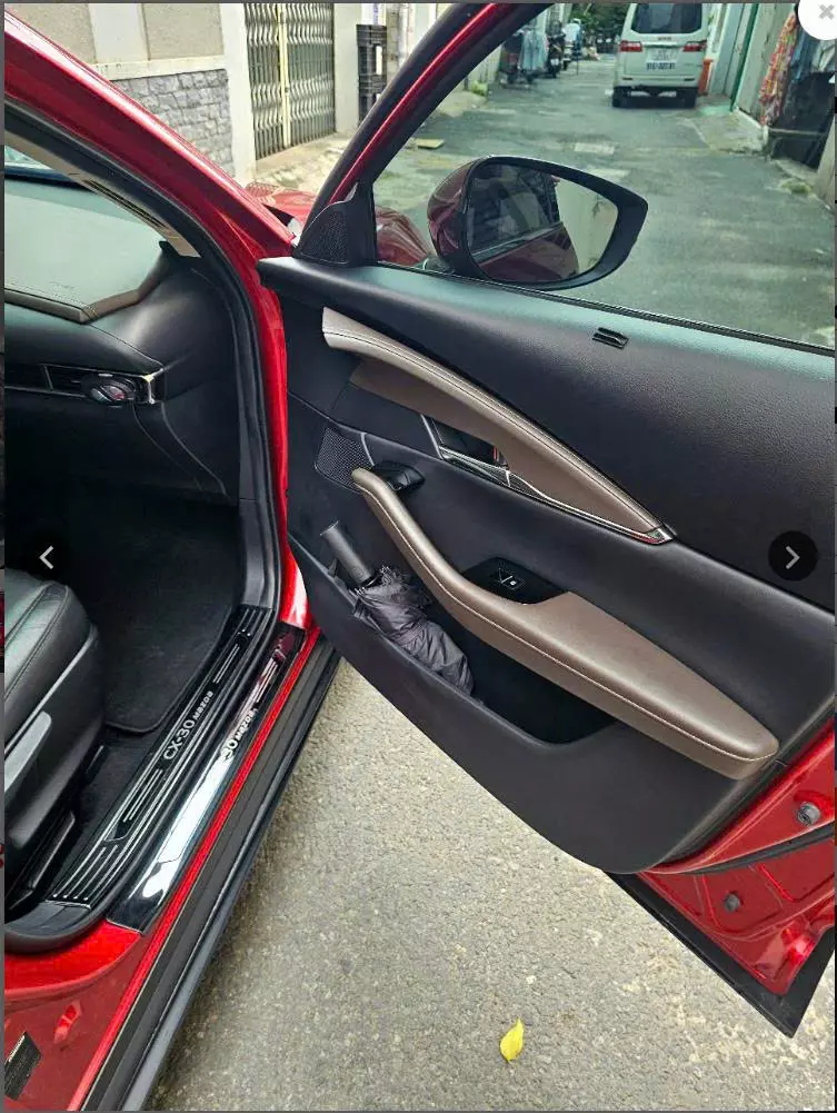 Chính chủ bán xe Mazda Cx30 đăng ký lần đầu lăn bánh 2023 xe sản xuất 2022...bản cao cấp premium-3